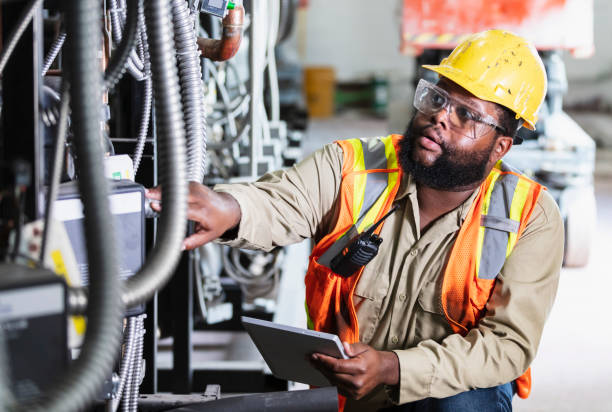 Best Local Electrician Companies  in Osceola, IA